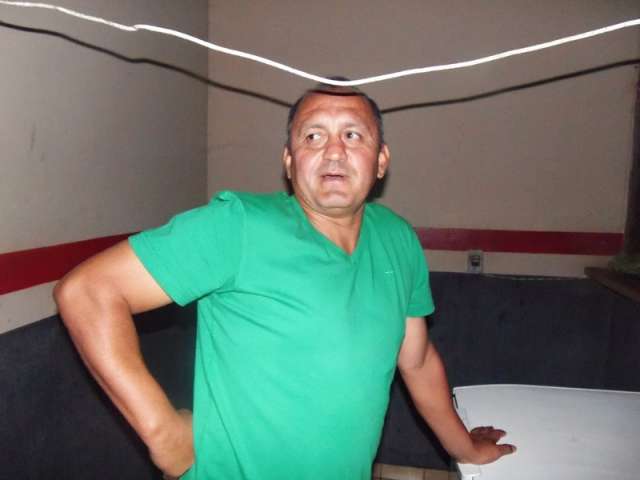 Vaga na final do Estadual de futebol est&aacute; aberta, diz t&eacute;cnico do Comercial