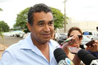 Vereador Ayrton Araújo negou as acusações e diz que fiscal do PSDB terá que provar denúncias (Foto: Marcos Ermínio)