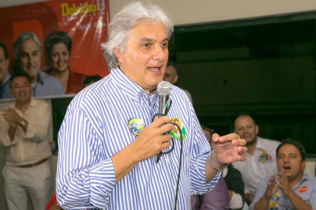 Delc&iacute;dio promete incentivar esporte amador e radical no Estado
