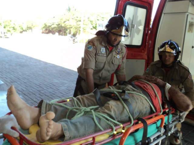  Trabalhador cai em elevador de silo de soja de quase 15 metros em Coxim