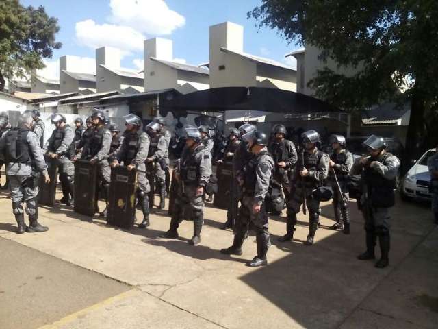 Choque &eacute; acionado para a&ccedil;&atilde;o no Pres&iacute;dio de Tr&acirc;nsito ap&oacute;s confus&atilde;o de manh&atilde;