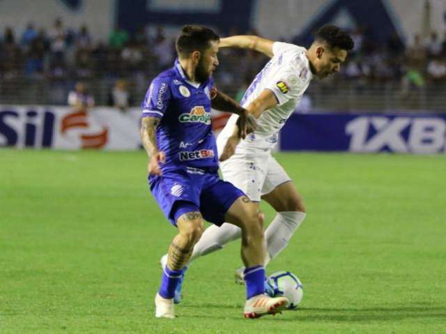 Fred abre o placar para o Cruzeiro, mas CSA conquista empate de 1 a 1