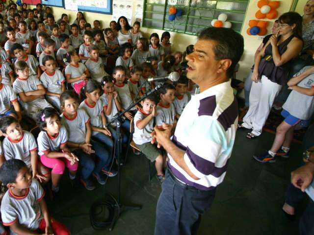  Prefeito cumpre agenda interna e despacha no gabinete nesta quarta-feira