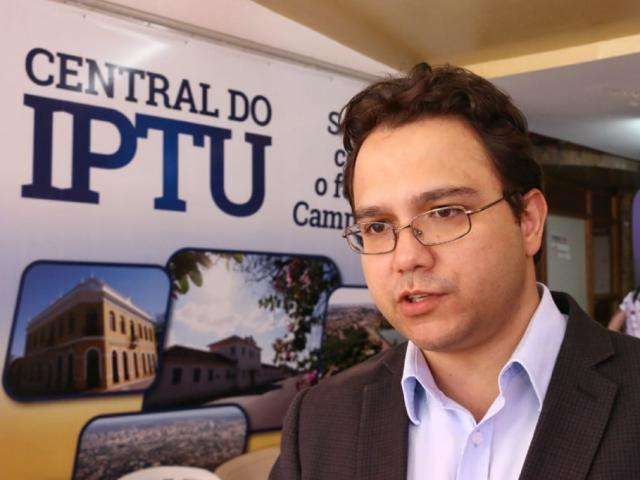 Um a cada tr&ecirc;s donos de im&oacute;veis deve IPTU, diz secret&aacute;rio de finan&ccedil;as