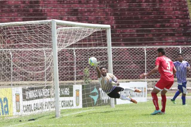 Com dois gols de Patrick, Aquidauanense estreia com vit&oacute;ria na Copinha