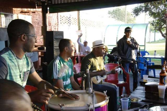 Samba solid&aacute;rio re&uacute;ne grupos neste domingo pela institui&ccedil;&atilde;o Cotolengo