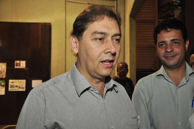 Bernal volta a dizer que alguns pol&iacute;ticos &ldquo;articulam&rdquo; sua cassa&ccedil;&atilde;o