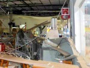 Grupo invade posto, rende funcion&aacute;rios e explode caixa eletr&ocirc;nicos