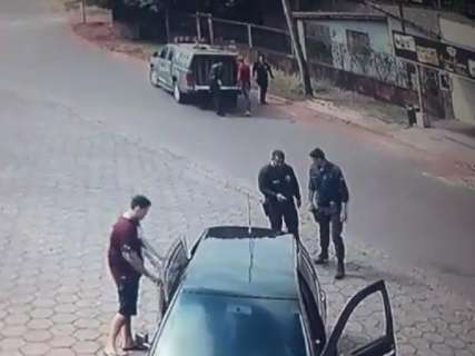 PMs mant&ecirc;m vers&atilde;o sobre irm&atilde;os sumidos, mas OAB quer periciar v&iacute;deo