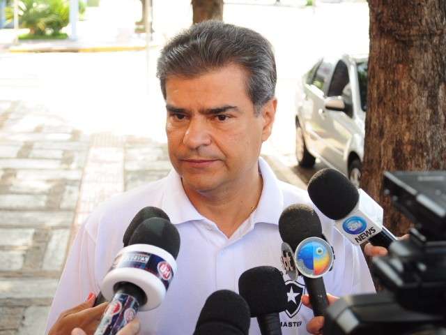 Em tom de despedida, Trad lembra pai e diz que facilitar&aacute; transi&ccedil;&atilde;o