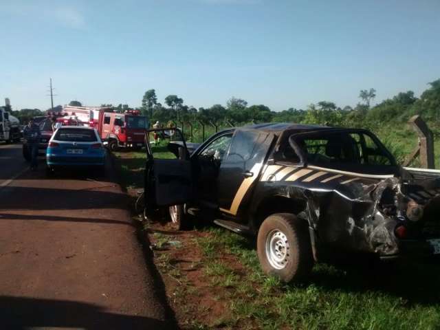 Em persegui&ccedil;&atilde;o, viatura da PF bate em moto e carro e mata tr&ecirc;s na BR-163