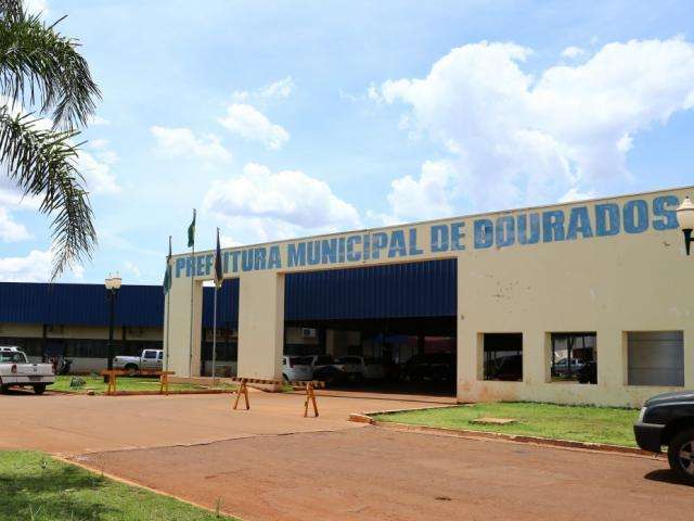 Para economizar, prefeitura fecha as portas e s&oacute; retoma atendimento dia 8