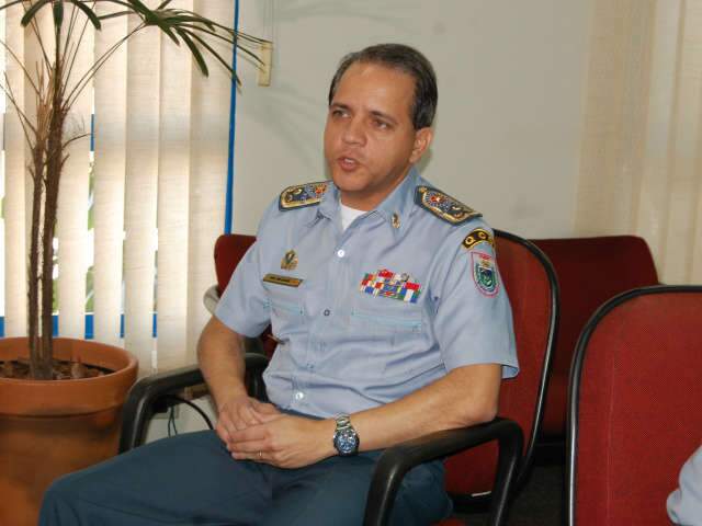  Policiais presos durante opera&ccedil;&atilde;o amea&ccedil;avam comandante geral da PM