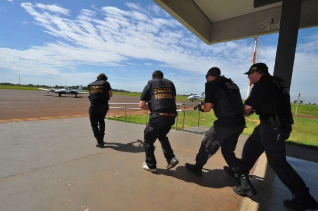 Pol&iacute;cia Federal comanda simula&ccedil;&atilde;o de sequestro e bomba no aeroporto de Dourados