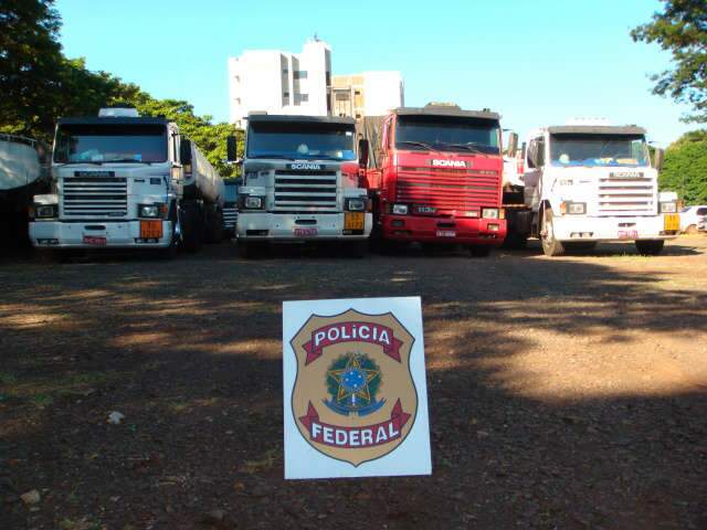  Pol&iacute;cia Federal flagra comboio de carretas com cigarro contrabandeado 