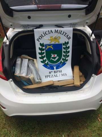 Adolescente de 15 anos &eacute; flagrado transportando 226 quilos de maconha