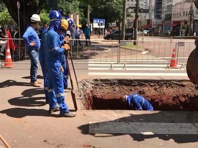 Obras s&atilde;o retomadas com interdi&ccedil;&otilde;es na 14 de Julho e Afonso Pena