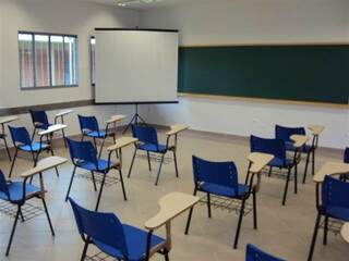 Salas de aula têm capacidade para 60 alunos. (Foto: divulgação) 
