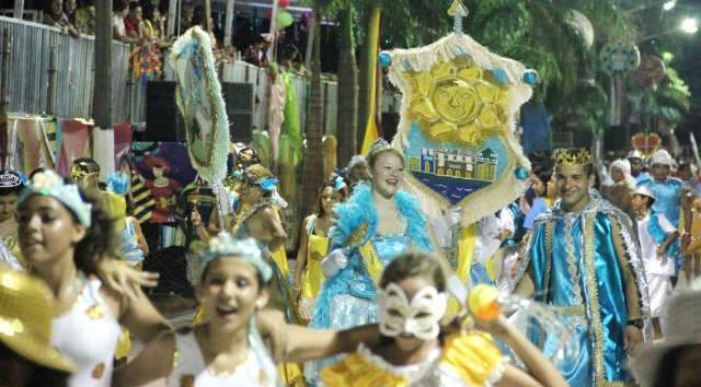 Com verba antecipada, escolas de samba prometem o maior carnaval
