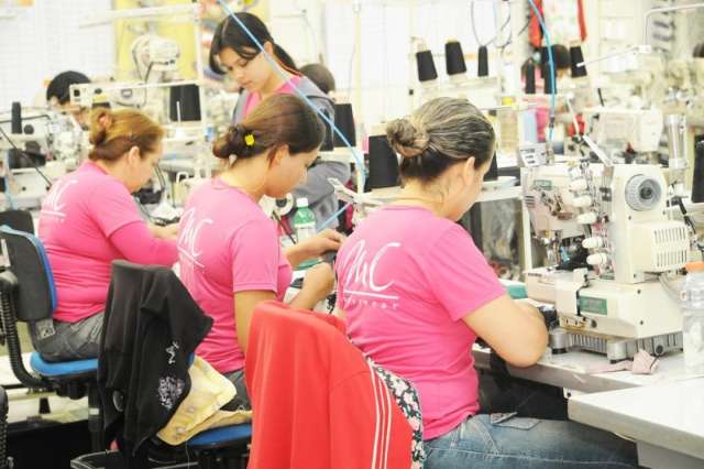 PIB da Ind&uacute;stria tem crescimento de 14,8% ao ano e chega a R$ 10 bi