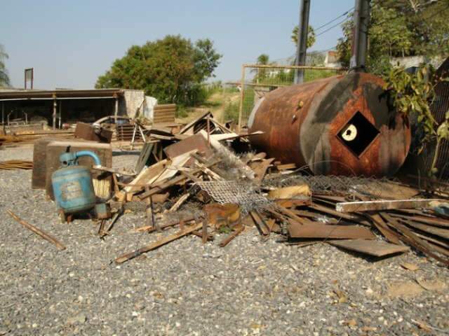  Acordo com MPF regulariza situa&ccedil;&atilde;o de estaleiro em Lad&aacute;rio