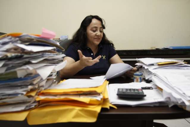 No fim do prazo para declarar IR, contadores levam trabalho para casa