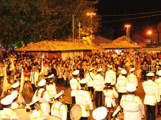 Cerca de 10 mil pessoas compareceram ao local, estima a PM. (Foto: Rodrigo Pazinato)