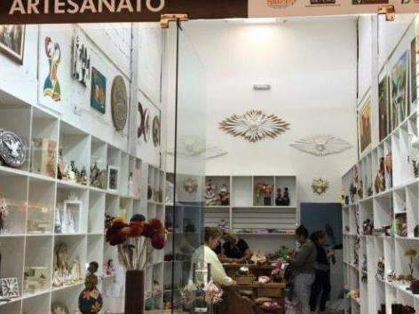 Loja inaugura hoje com exposi&ccedil;&atilde;o de produtos artesanais em shopping