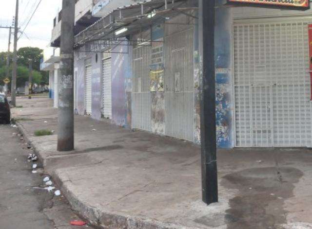 Manicure quase &eacute; morta estrangulada pelo marido usu&aacute;rio de drogas