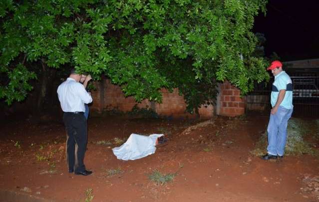 Identificado, rapaz morto com 15 golpes de fac&atilde;o tinha 18 anos