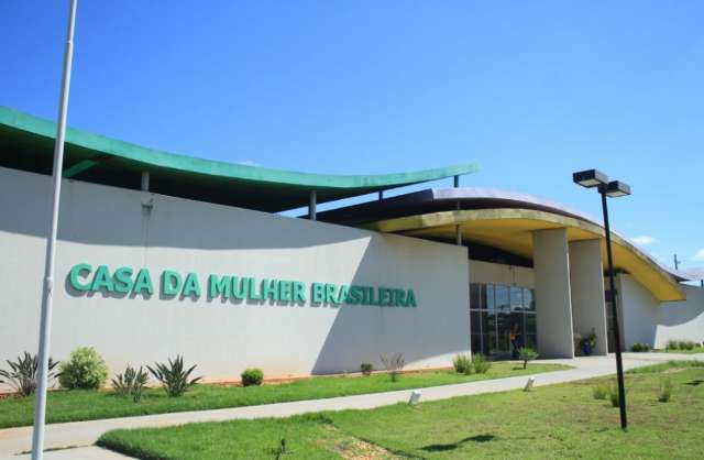 Bope usa balas de borracha para libertar mulher presa por ex-marido