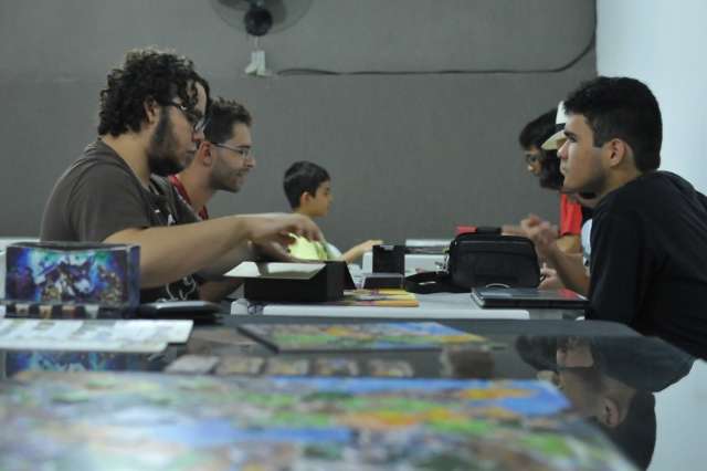 Pela fantasia, estudante aluga casa para sessões de RPG e jogos de  tabuleiro - Diversão - Campo Grande News