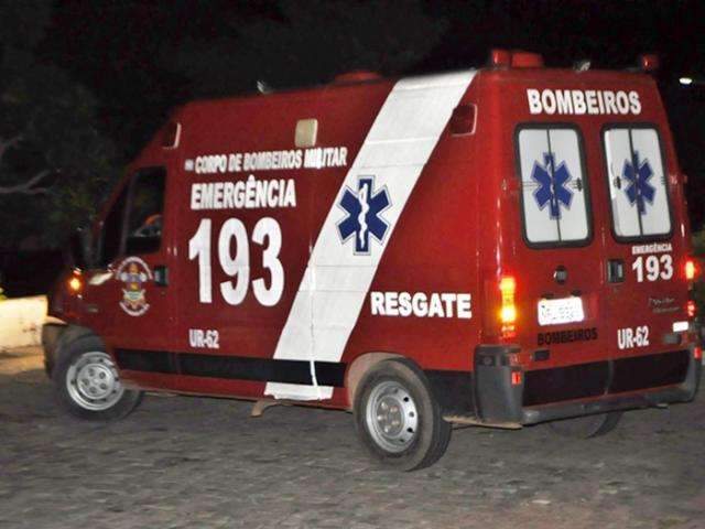 Menina de 4 anos morre ap&oacute;s ser atingida por pilar de concreto