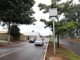 A cada hora, 11 motoristas s&atilde;o multados no tr&acirc;nsito da Capital