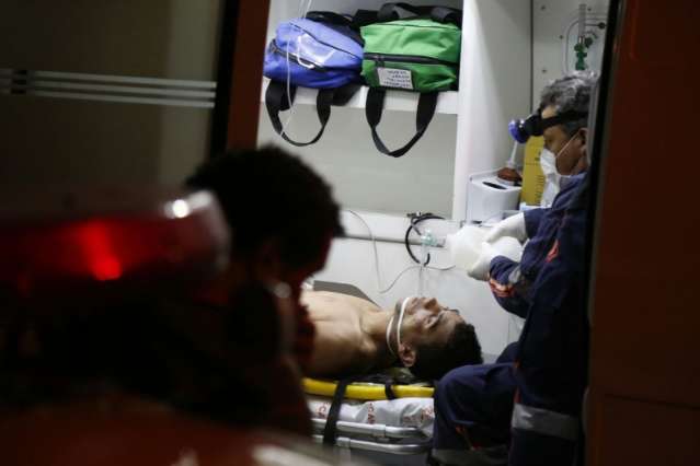 No Nova  Lima, suspeito &eacute; baleado em troca de tiros com policial 