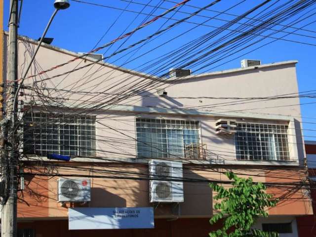 Bandidos invadem casa de idosa durante a madrugada, roubam bolsa e celular