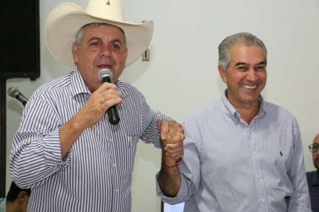Prefeitos agradecem investimentos e pedem reelei&ccedil;&atilde;o de Reinaldo