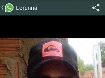 &quot;Cara de pau&quot; rouba celular de jovem e troca foto do Whatsapp por uma dele