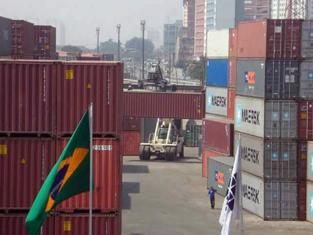  Exporta&ccedil;&otilde;es de industrializados somam US$ 1,81 bilh&atilde;o em 8 meses