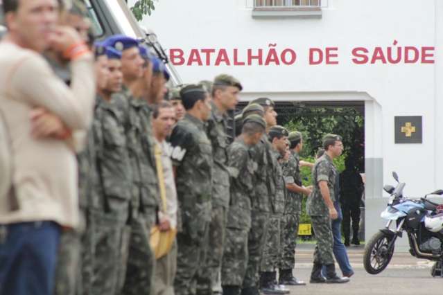 Com 150 homens,  Ex&eacute;rcito come&ccedil;a a combater mosquito da dengue 