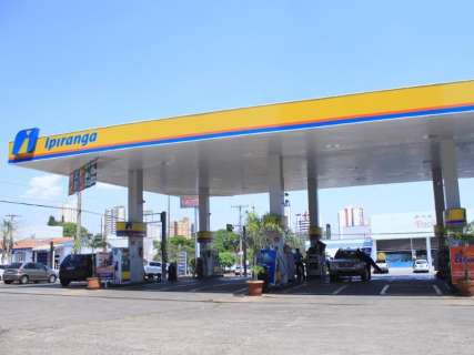Conselho aumenta em 2,09% preço de referência da gasolina em MS