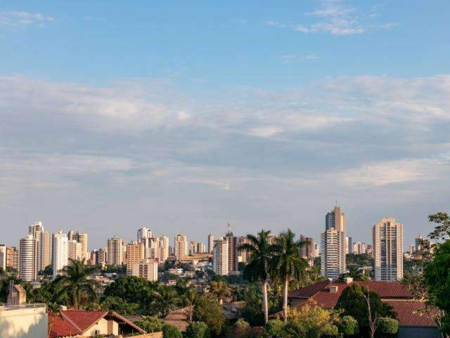 Semana come&ccedil;a com calor de 40&deg;C e chuva em todas as regi&otilde;es de MS