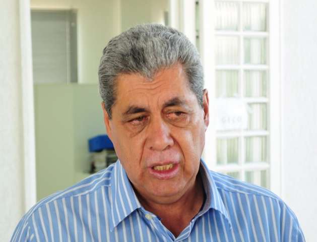 Montando o &ldquo;time&rdquo;, Andr&eacute; j&aacute; faz escala&ccedil;&otilde;es para a disputa de 2014