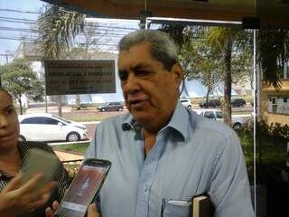 &quot;Não quero ser testemunha nem de Olarte nem de Bernal&quot;, diz ex-governador. (Foto: Leonardo Rocha)