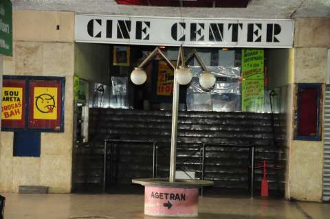Quem quer comprar o Cine Plaza e o Cine Center? 