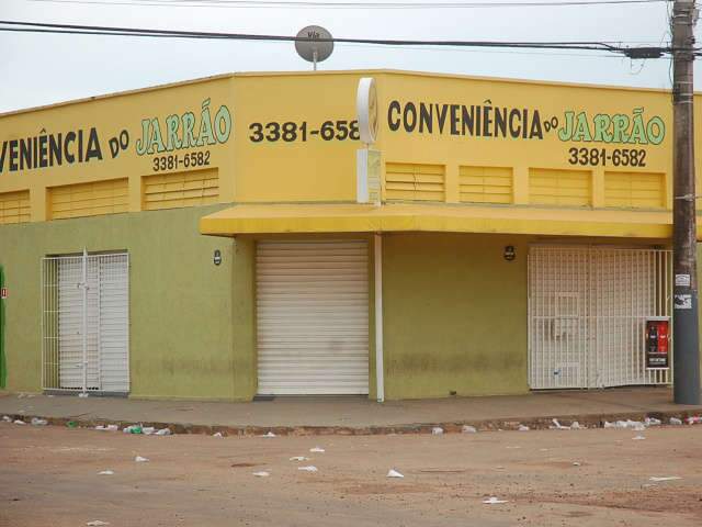  Dupla de moto matou rapaz em conveni&ecirc;ncia na Marechal Deodoro