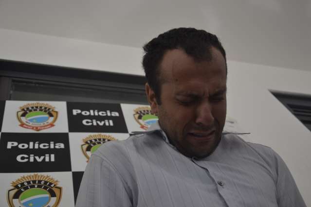 Pol&iacute;cia prende &quot;tarado do 087&quot; que abusou de 15 mulheres em 2 meses