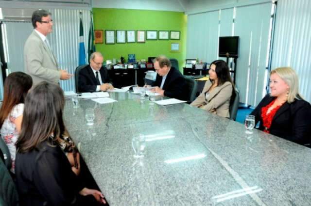  Conv&ecirc;nio permitir&aacute; que alunos da UCDB fa&ccedil;am est&aacute;gio nos institutos de per&iacute;cia