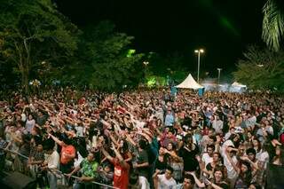 Foram 13 shows musicais realizados no palco da Praça da Liberdade com público de, em média, 33 mil pessoas, segundo a PM. (Foto: Divulgação / Governo do Estado)