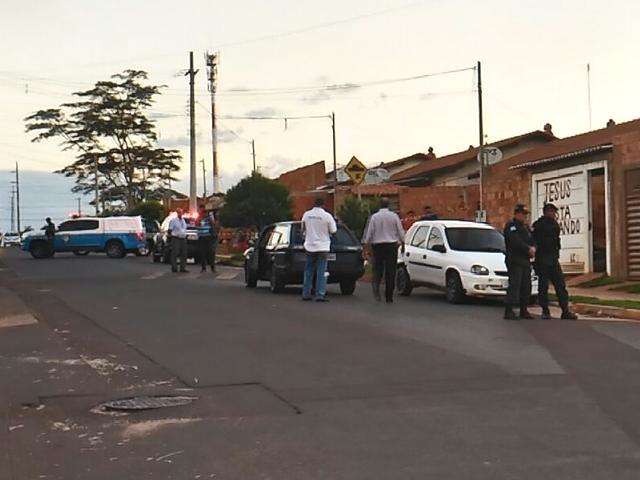 V&iacute;tima de tiroteio no Isabel Garden faz cirurgia e aguarda vaga no CTI